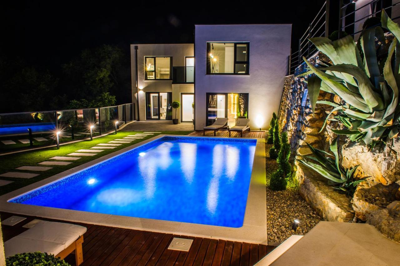 Villa Magic Look Donji Prolozac Екстер'єр фото