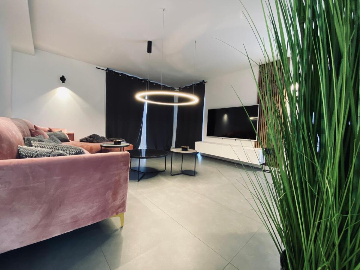 Villa Magic Look Donji Prolozac Екстер'єр фото